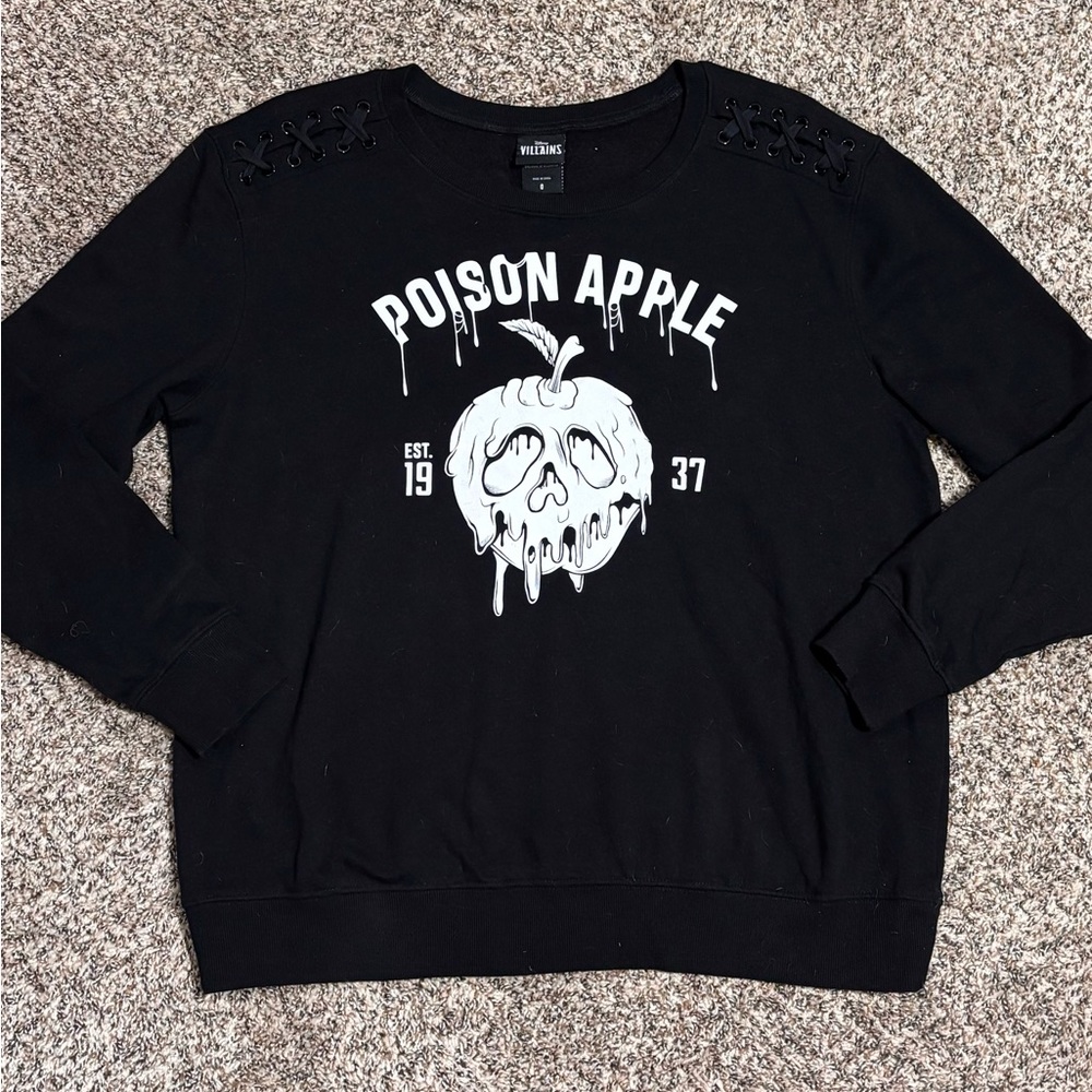 NWOT. Torrid Disney Villains Crewneck Sweatshirt.